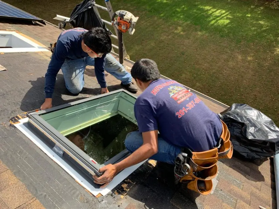 Flat Roof Leak Repair Specialist in Weehawken, NJ